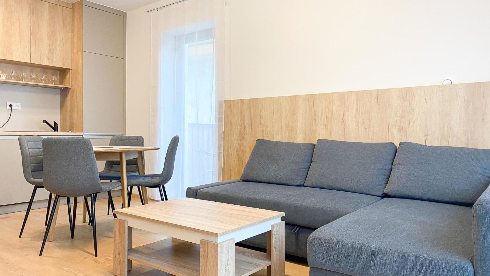 Riverfront Apartment Besenova Luaran gambar